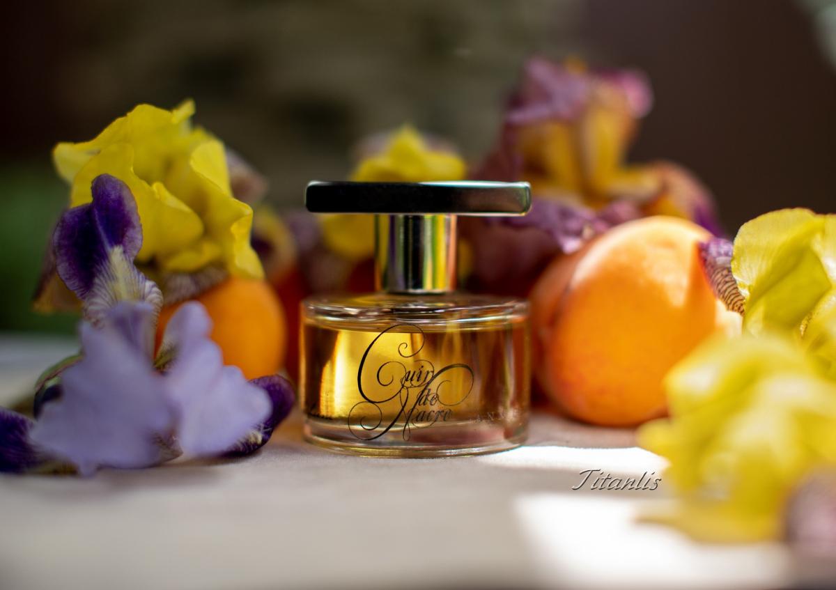 تصویر عطر کور د ناکر آن ژرار