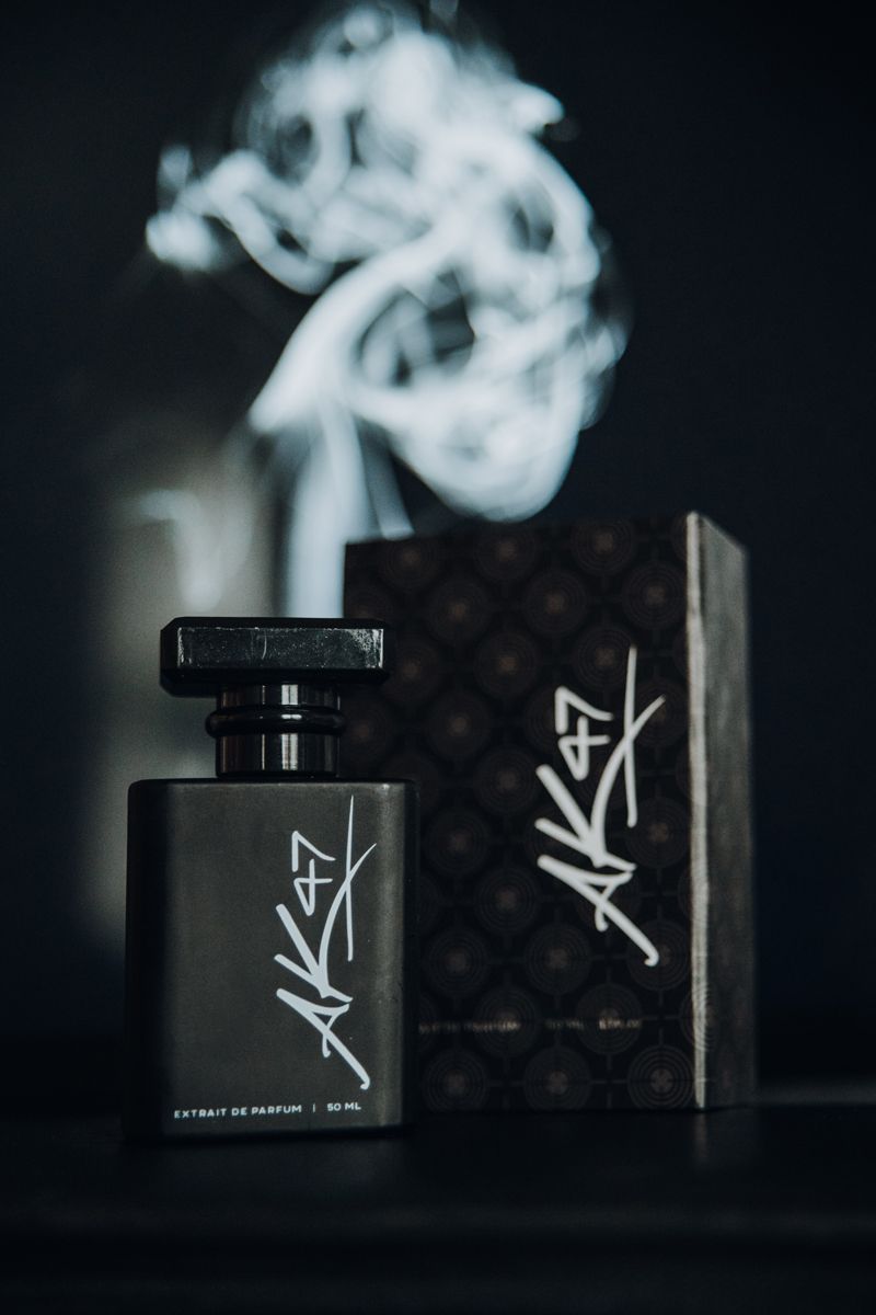 تصویر عطر ای‌کی چهل و هفت آن کریستل