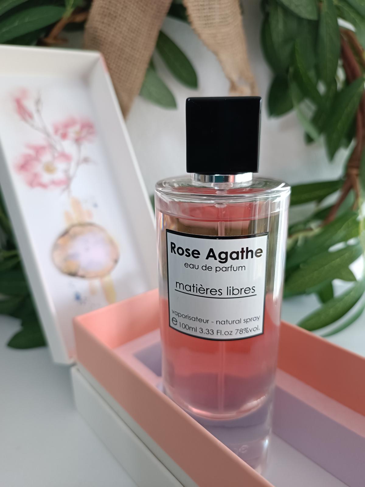 تصویر عطر رز آکات پنوژ