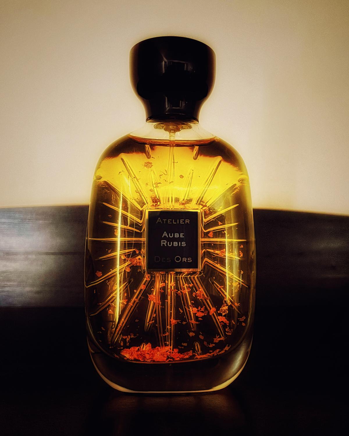 تصویر عطر آب روبی آتلیه دز اور