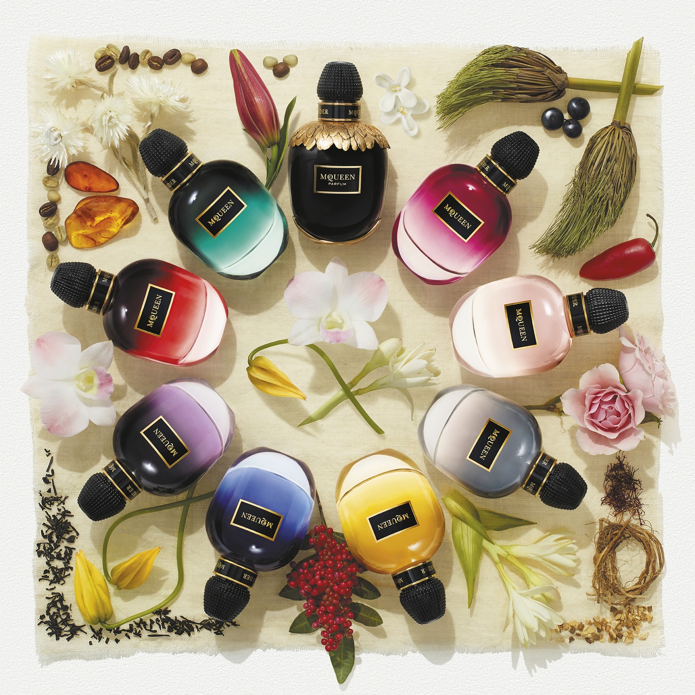 تصویر عطر وتیور ماس الکساندر مک‌کوئین