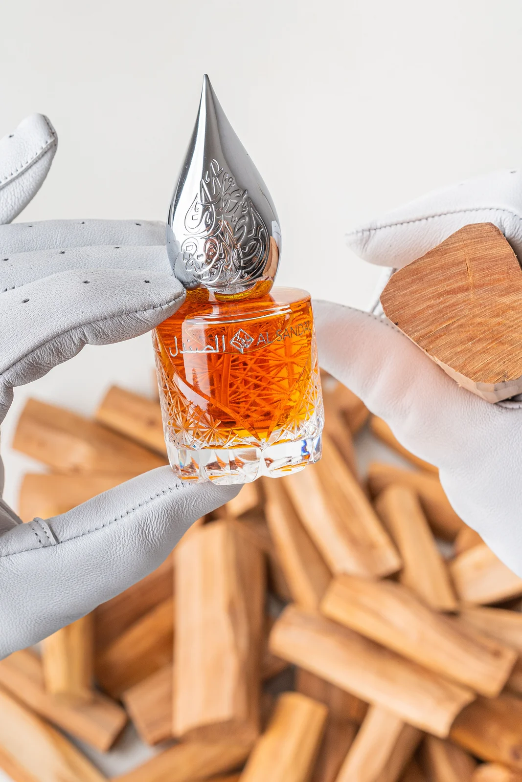 تصویر عطر آل سندل اریج لو دوره