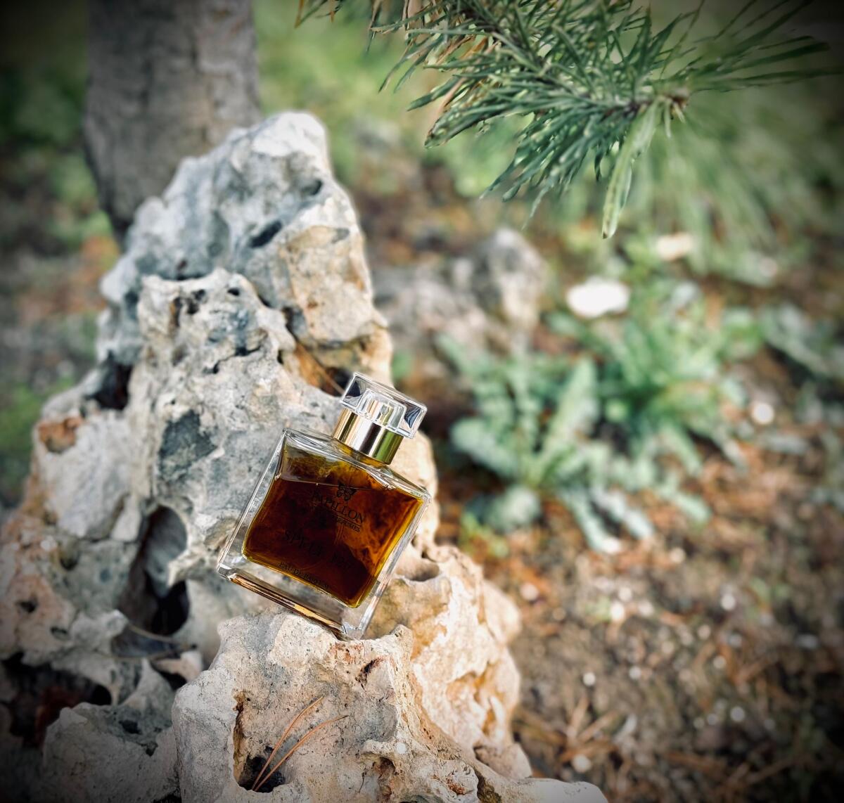 تصویر عطر اسپل صد و بیست و پنج پاپیون آرتیزان پرفیومز