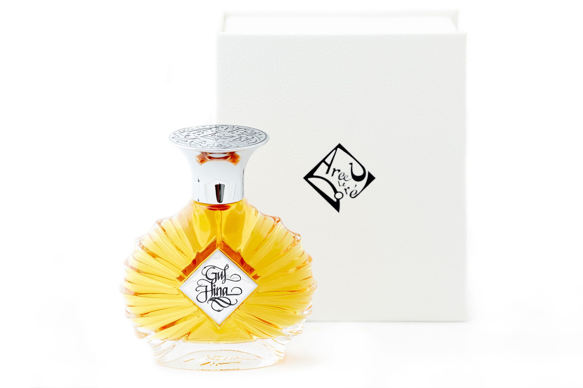 تصویر عطر گل‌هینا اریج لو دوره