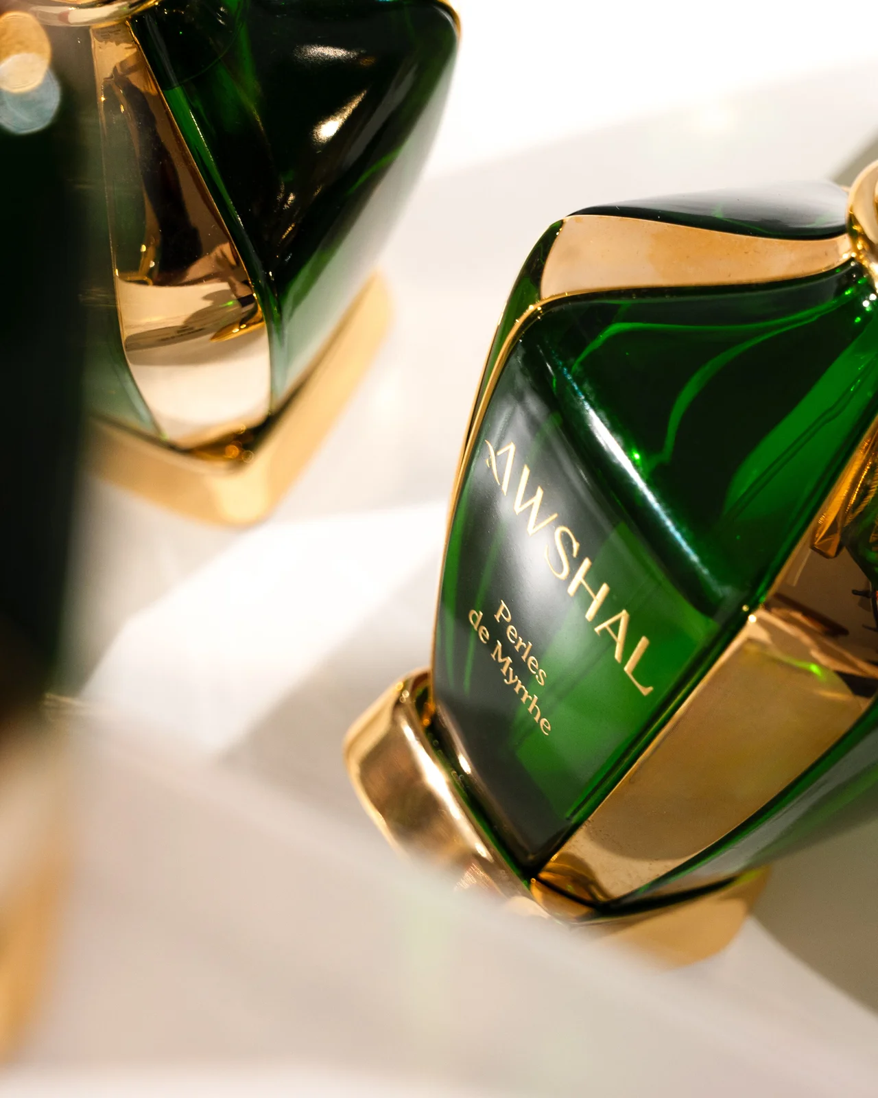 تصویر عطر میستر آگار اوشال