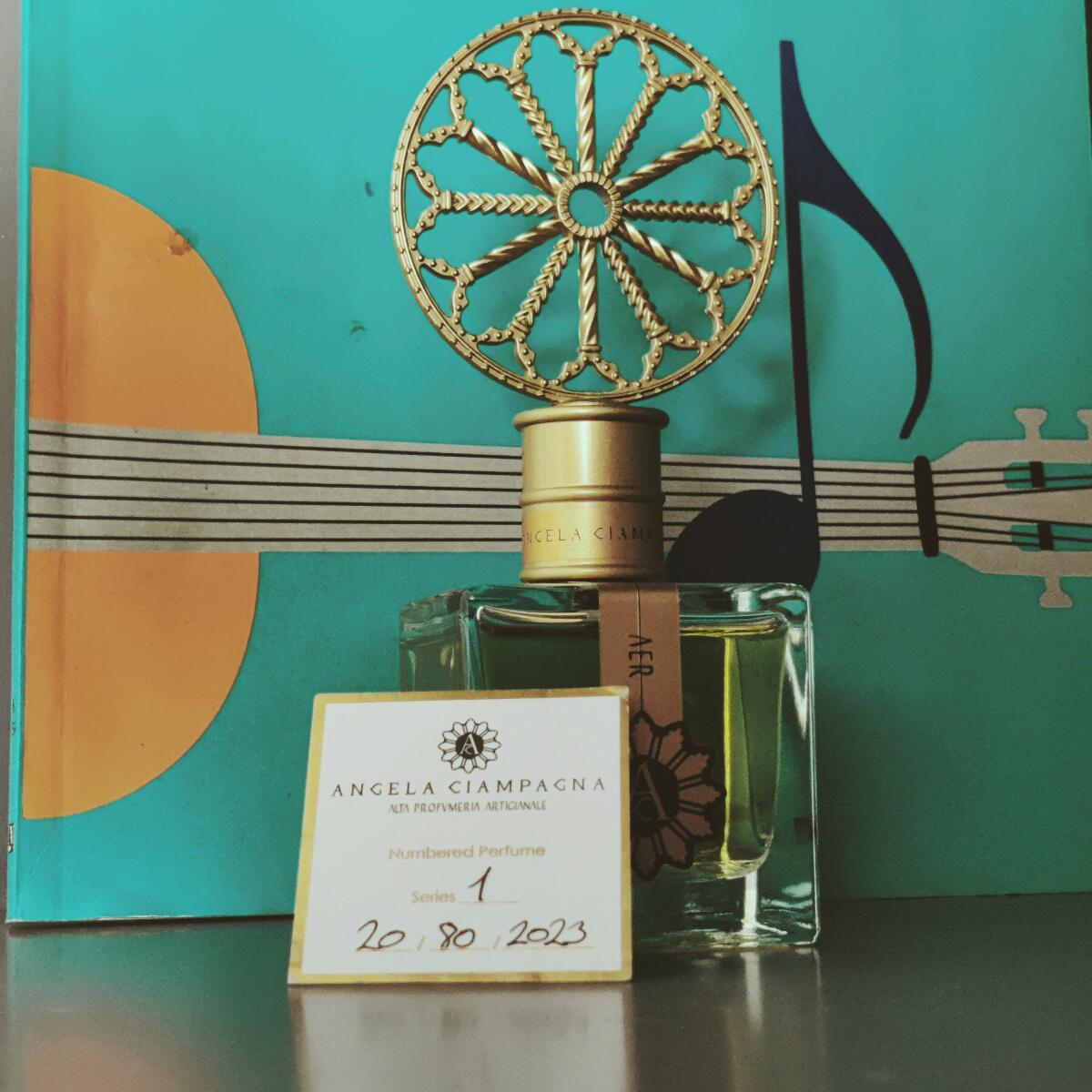 تصویر عطر ایر آنجلا چامپانیا