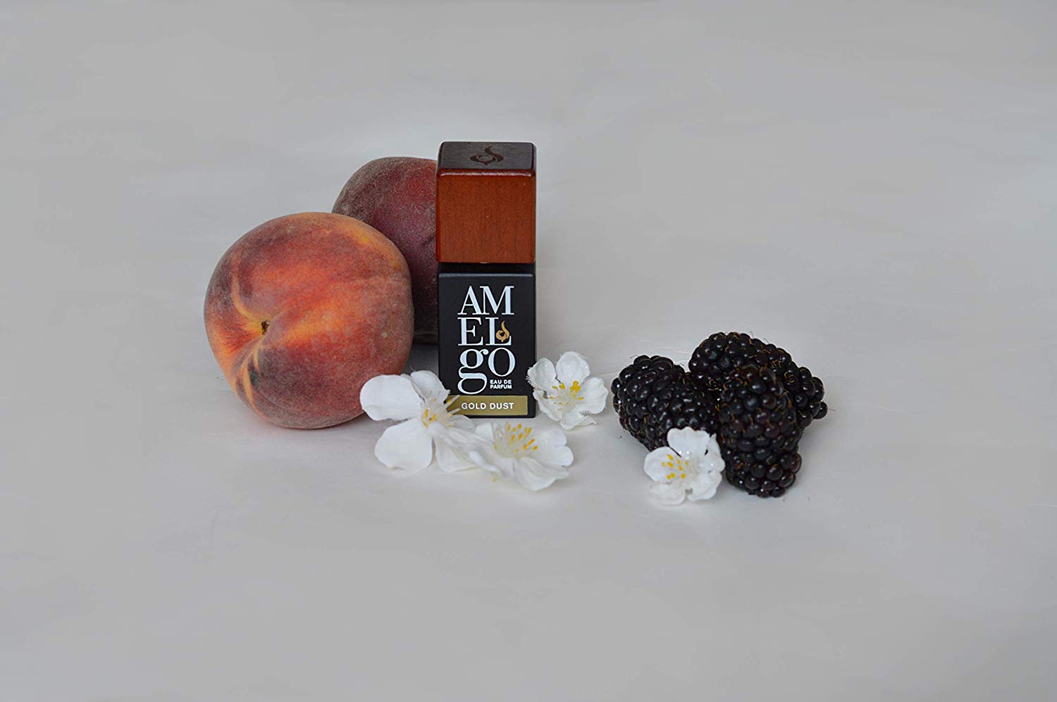 تصویر عطر گلد داست آملگو