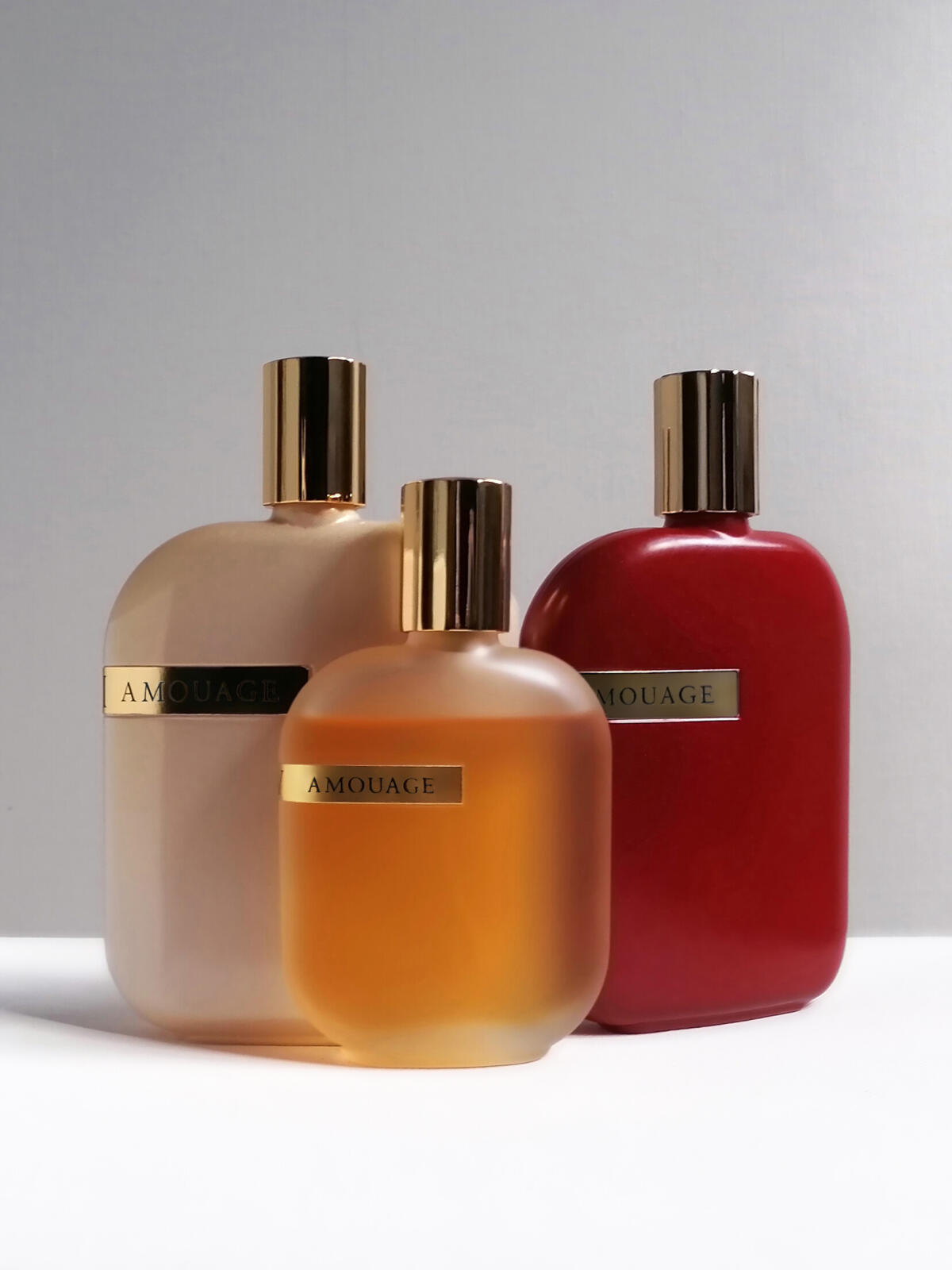 تصویر عطر د لایبرری کالکشن اپوس ۸ آمواژ