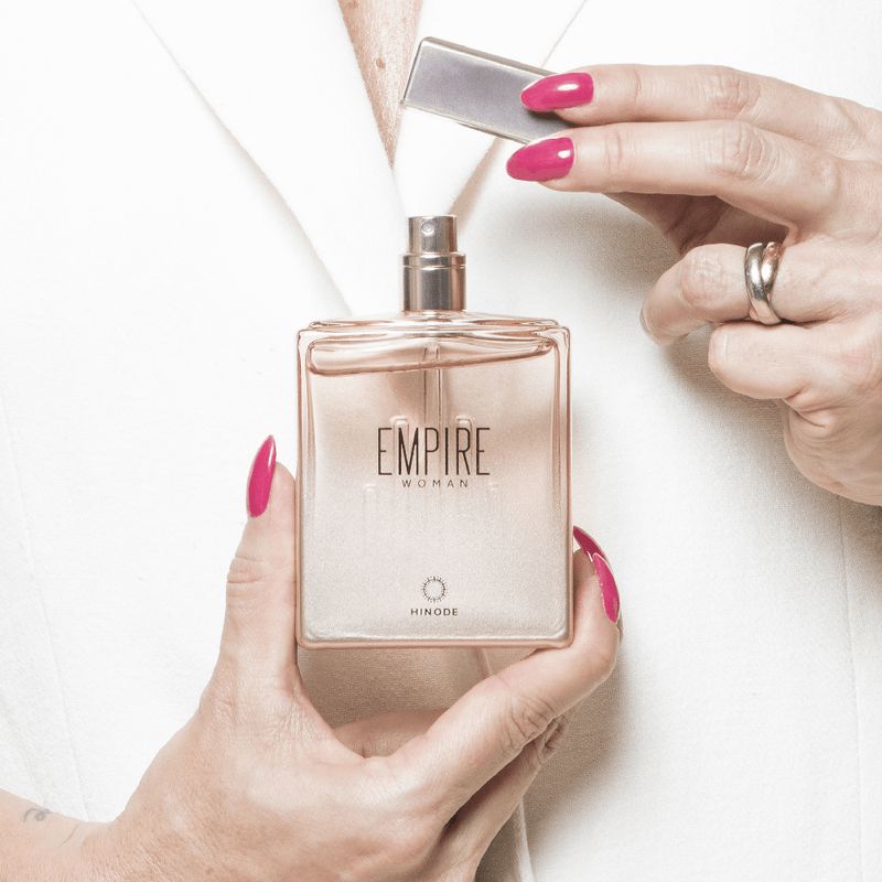 تصویر عطر امپایر وومن هینوده