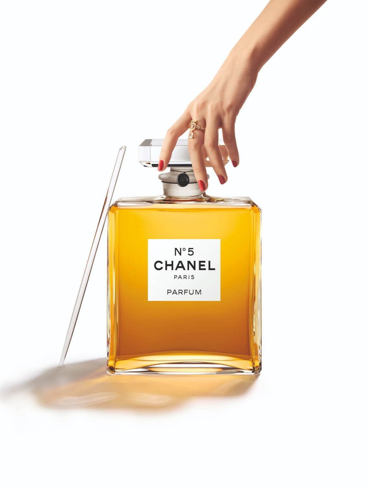 تصویر عطر شنل نامبر فایو پارفوم باکارا گرند اکستره