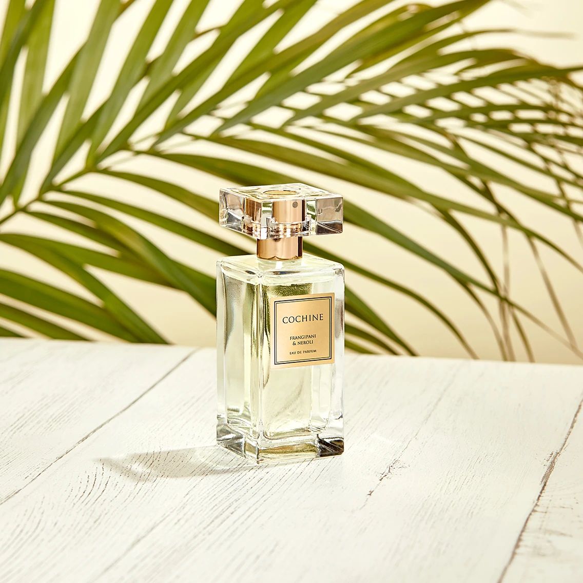 تصویر عطر فرانجیپانی و نرولی کوشین