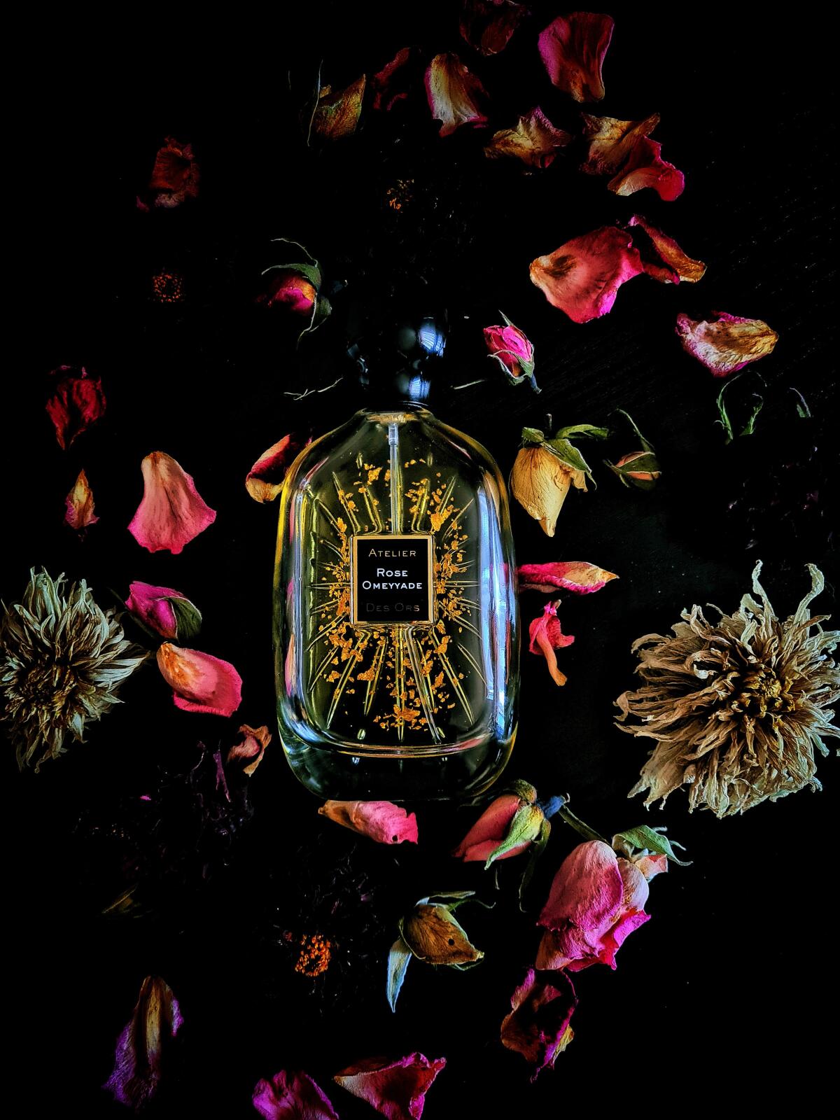 تصویر عطر رز امیه آتلیه دز اور