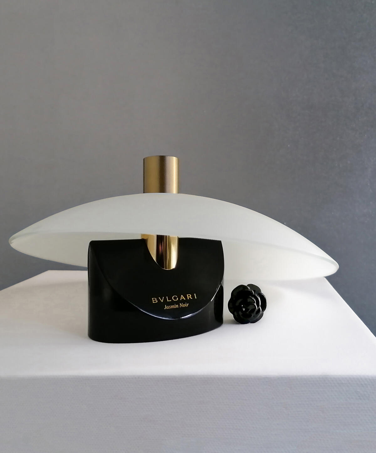 تصویر عطر ژَسمین نوآر بولگاری