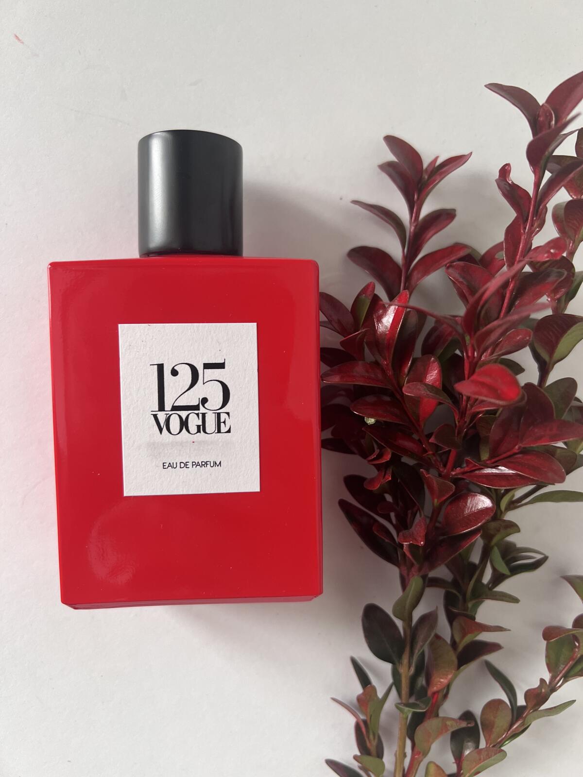 تصویر عطر ووگ ۱۲۵ کوم د گرسون