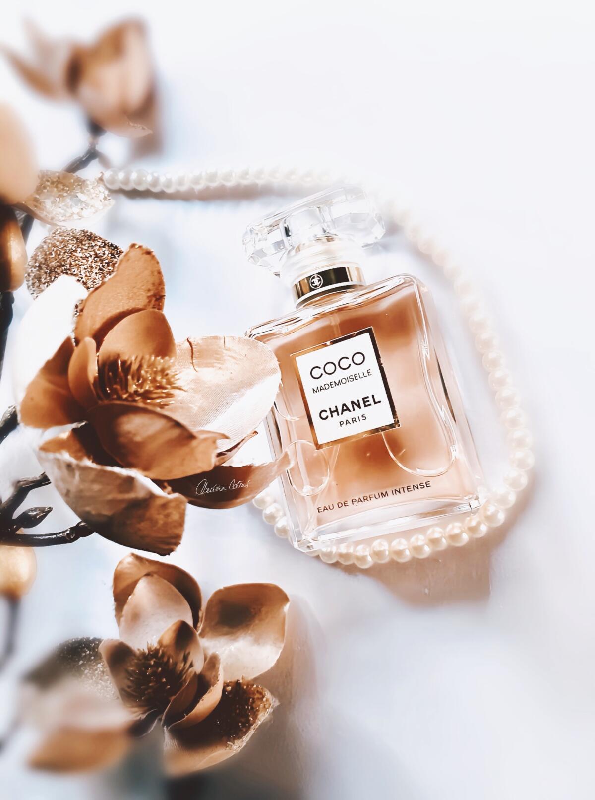 تصویر عطر کوکو مادمازل اینتنس شنل