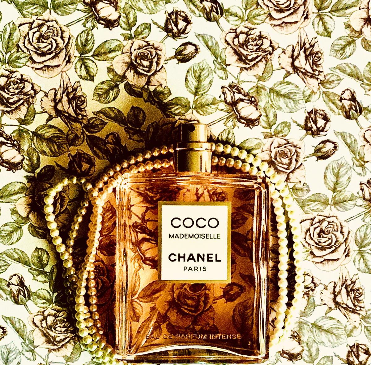 تصویر عطر کوکو مادمازل اینتنس شنل