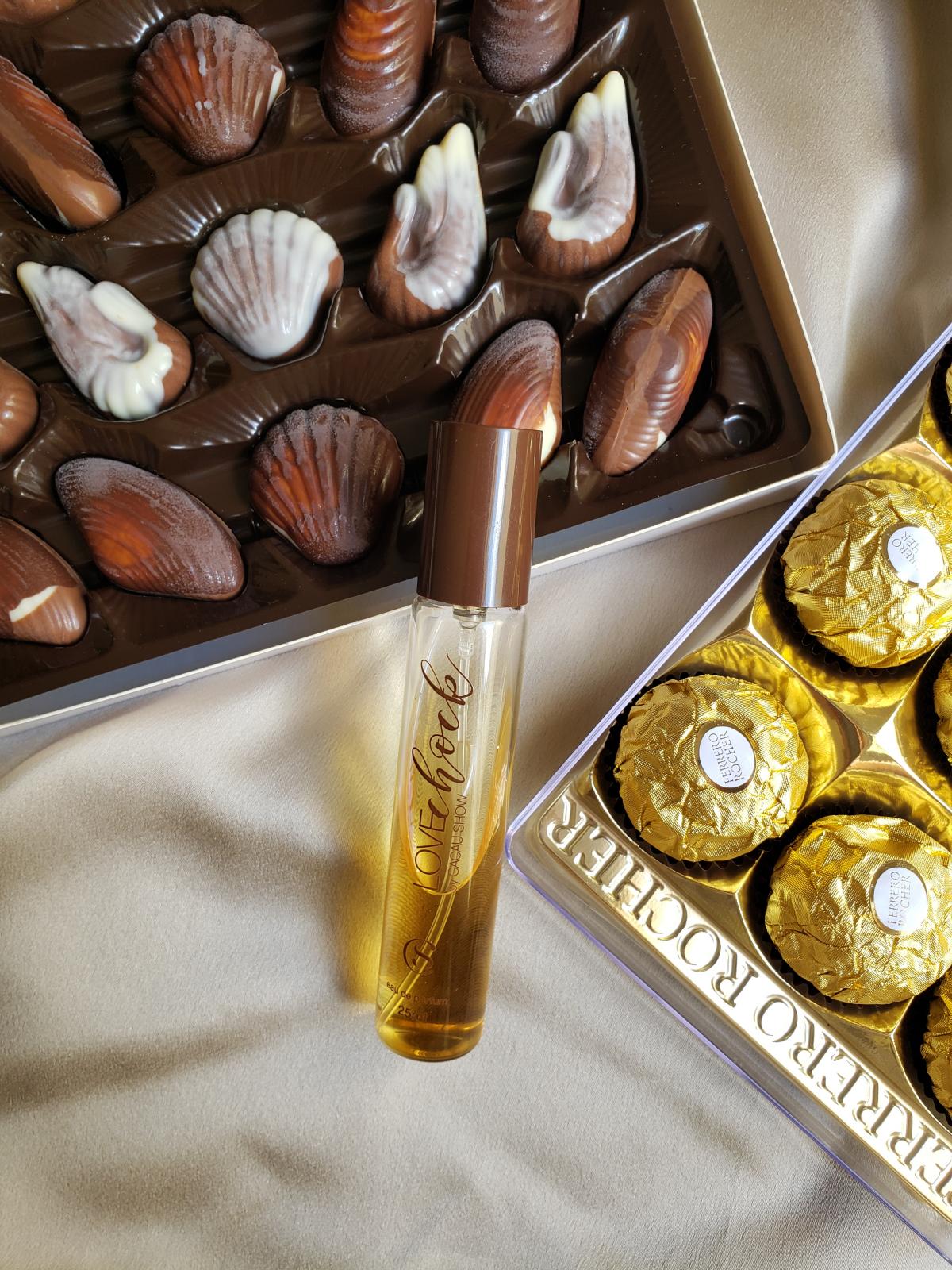 تصویر عطر لاو چاک کاکاو شو