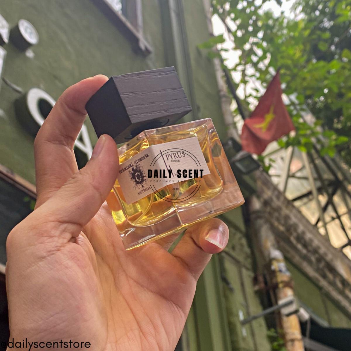 تصویر عطر پایروس کریمِنِل المنتس