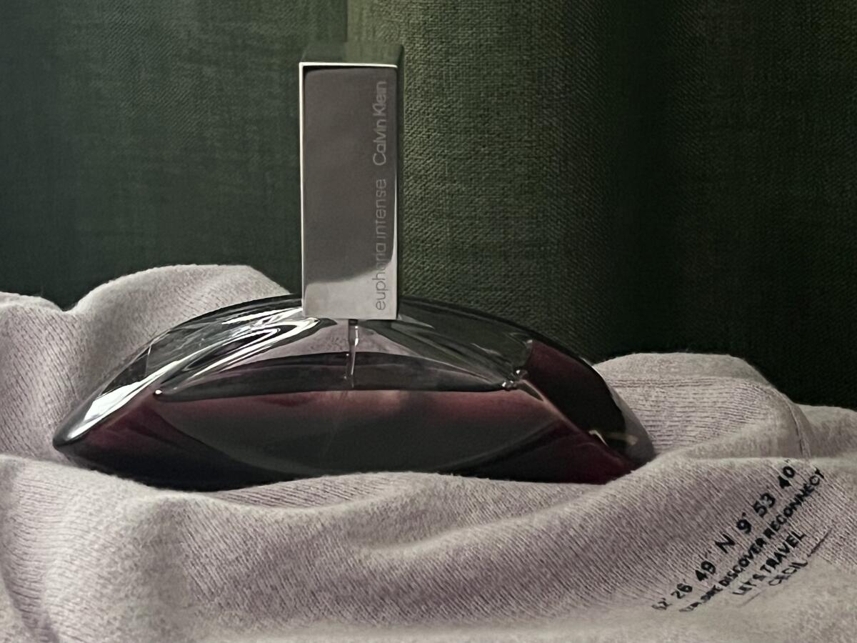 تصویر عطر یوفوریا اینتنس کالوین کلین