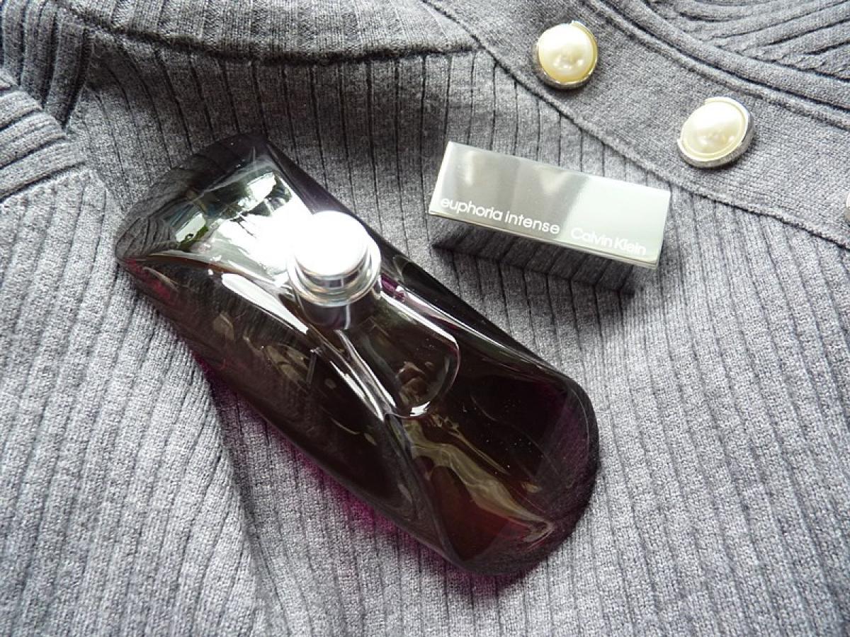 تصویر عطر یوفوریا اینتنس کالوین کلین