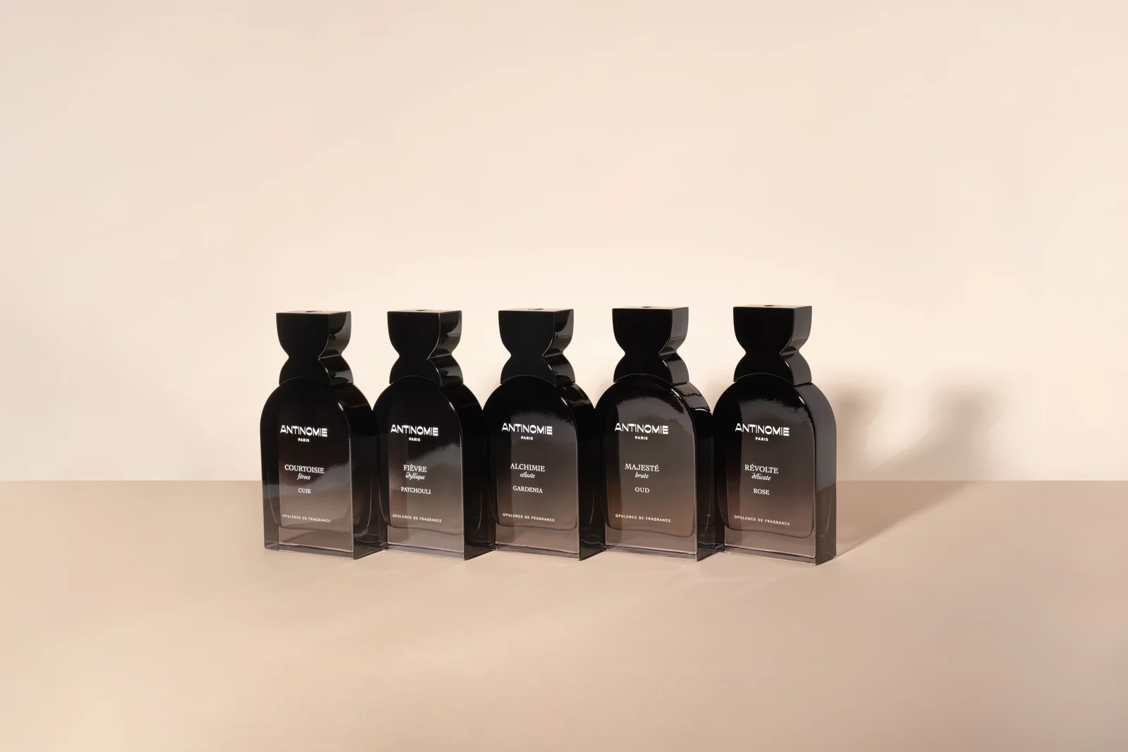 تصویر عطر رولوت دلیکات آنتینومی