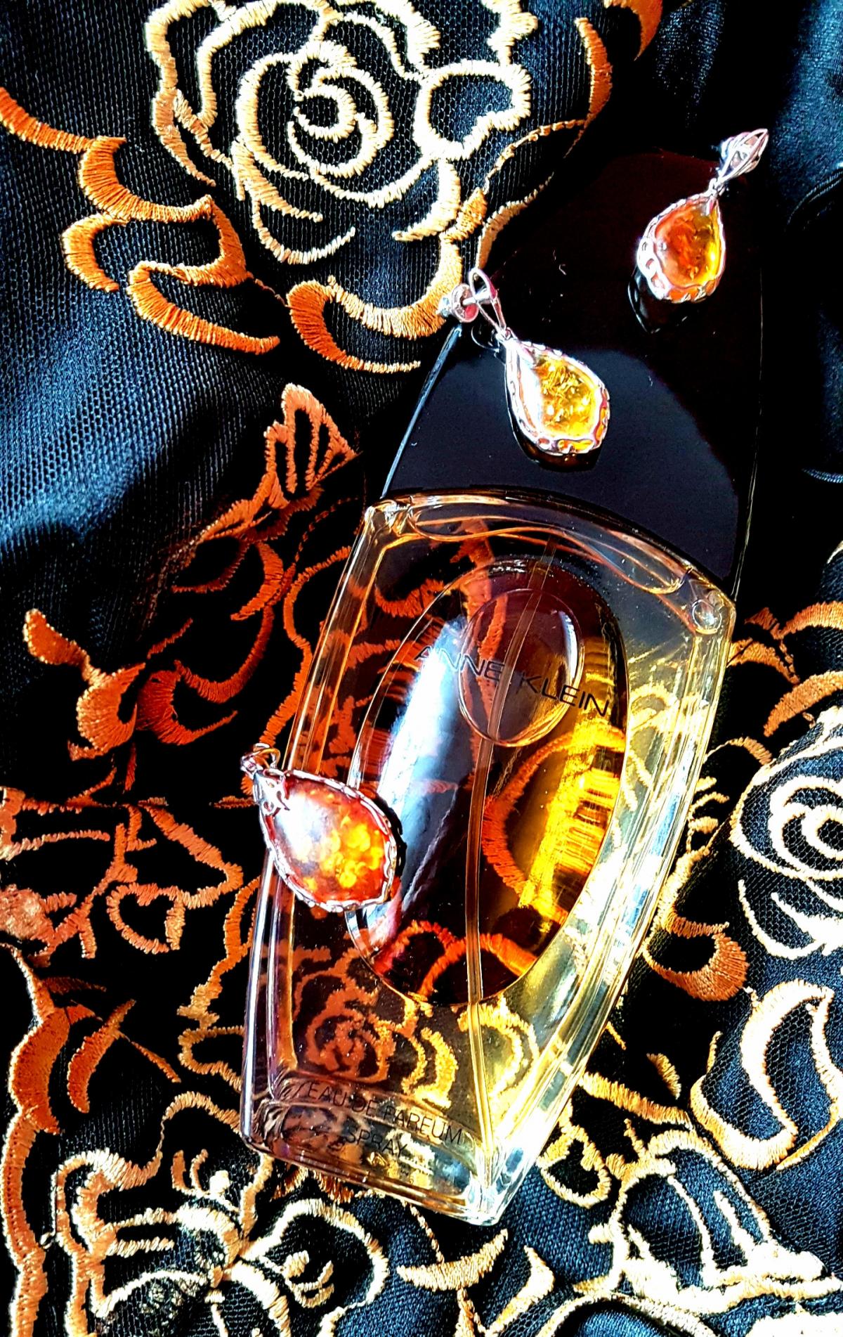تصویر عطر آن کلاین