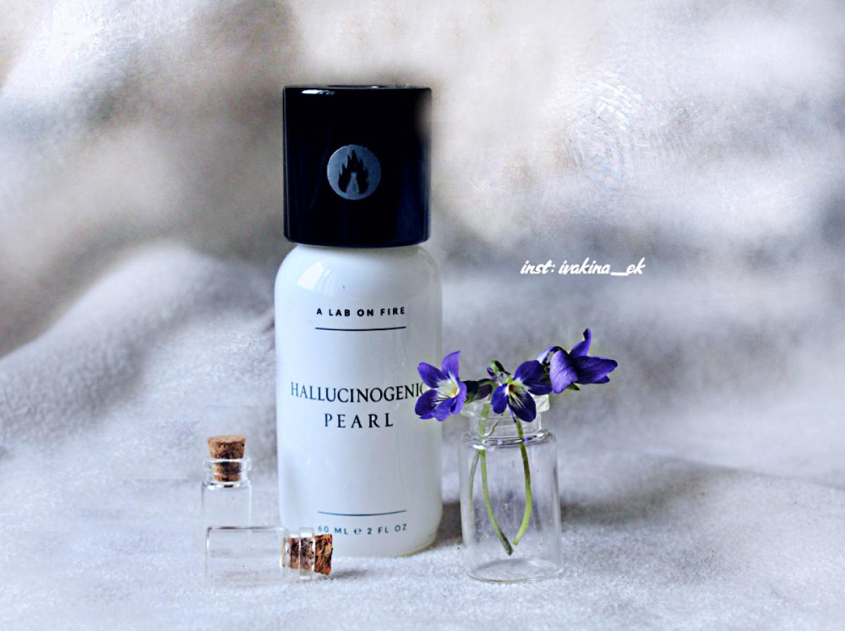 تصویر عطر هالوسینوژنیک پرل اِ لب آن فایر