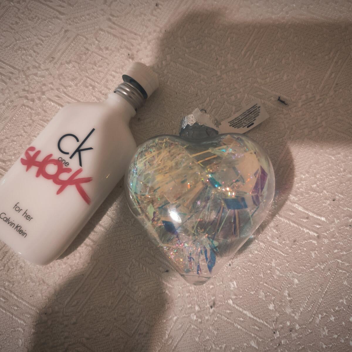تصویر عطر سی کی وان شوک فور هر کالوین کلین