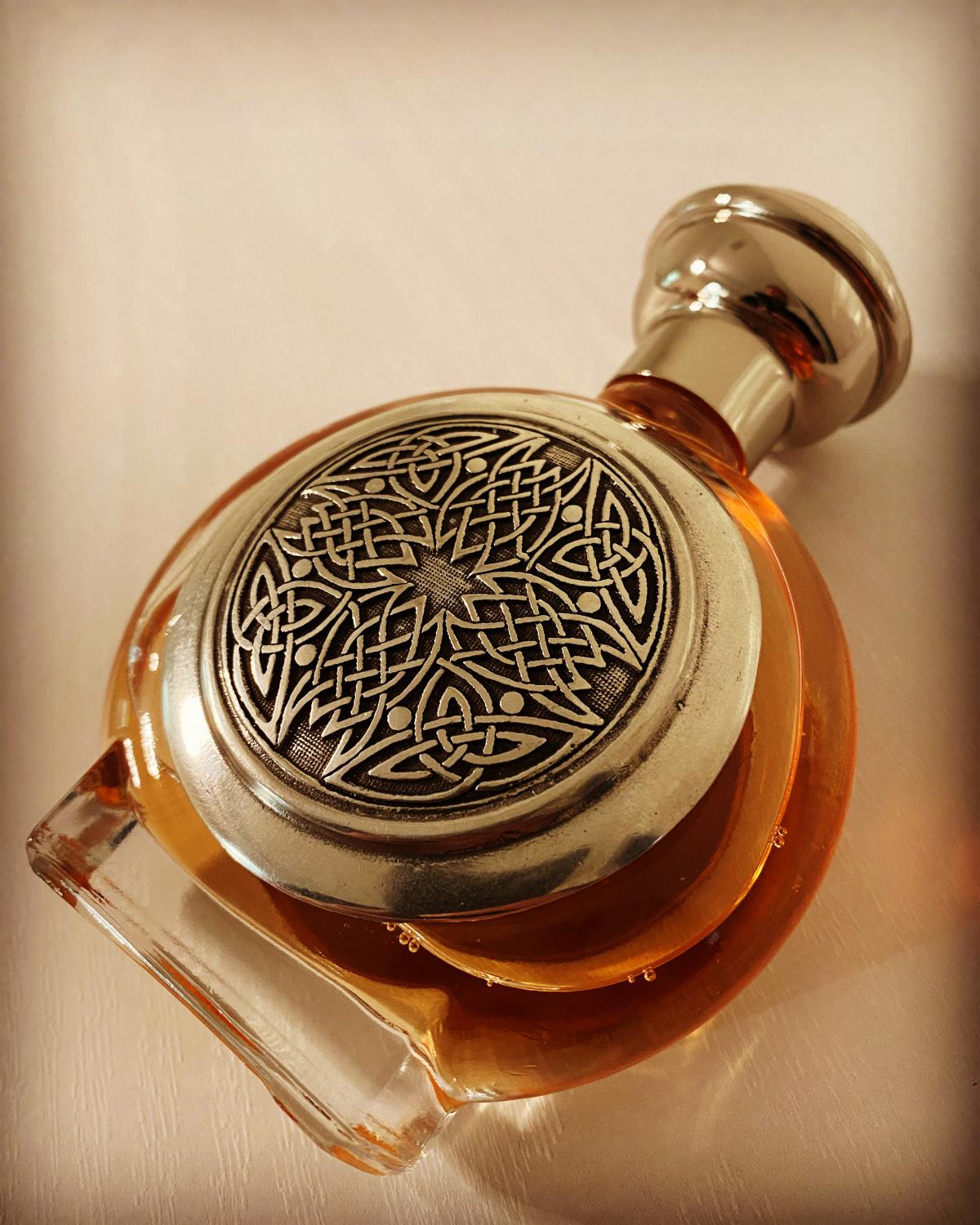 تصویر عطر چاریوت بودیسیا د ویکتوریوس