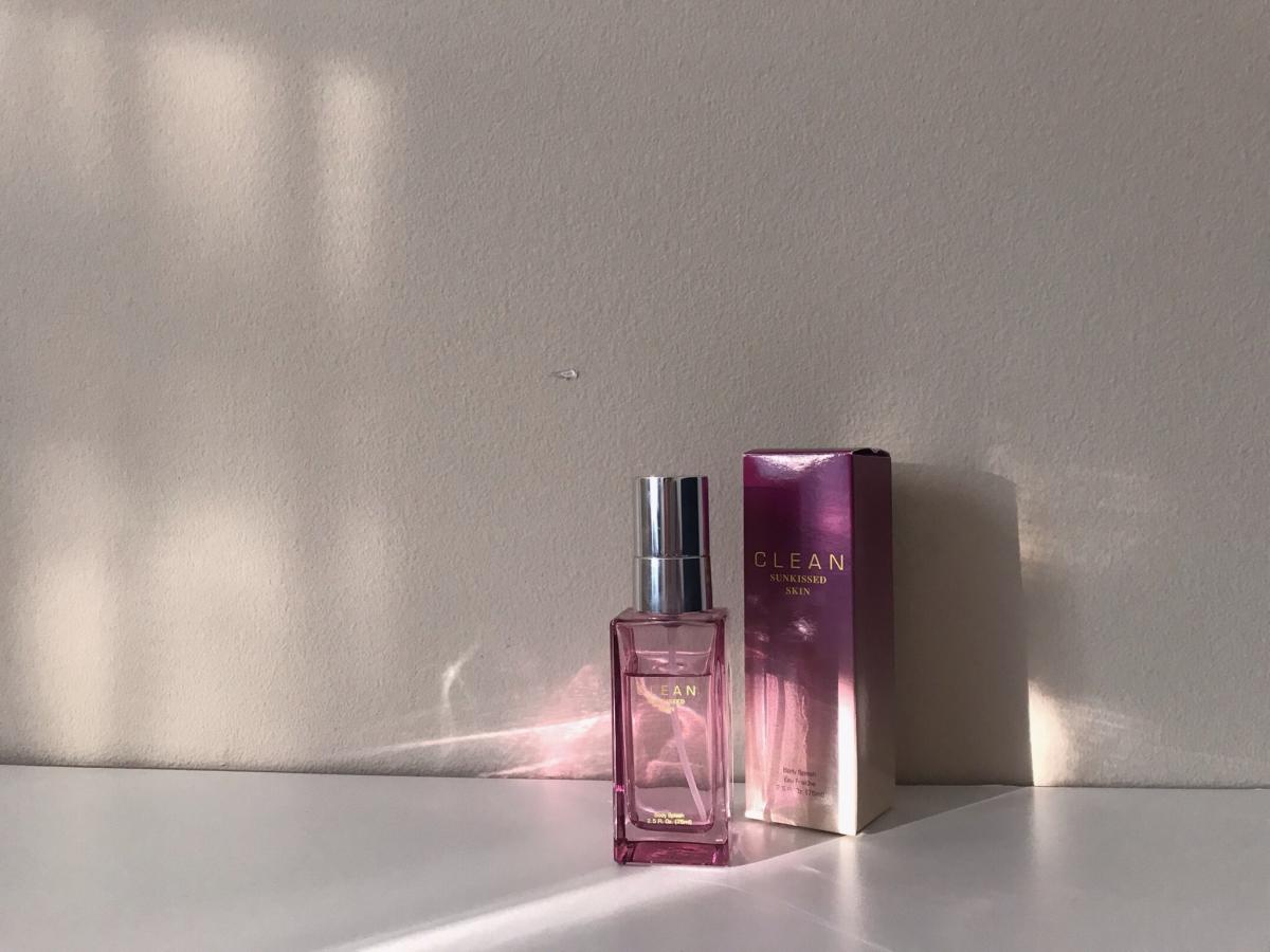 تصویر عطر سمِر اسپِلَش سانکیسِد اسکین کلین