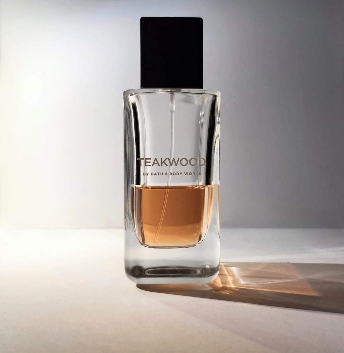 تصویر عطر تیک‌وود بث اند بادی ورکس