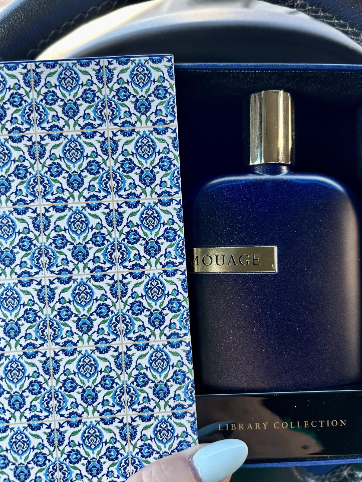 تصویر عطر دی لایبرری کالکشن اوپوس یازده آمواژ