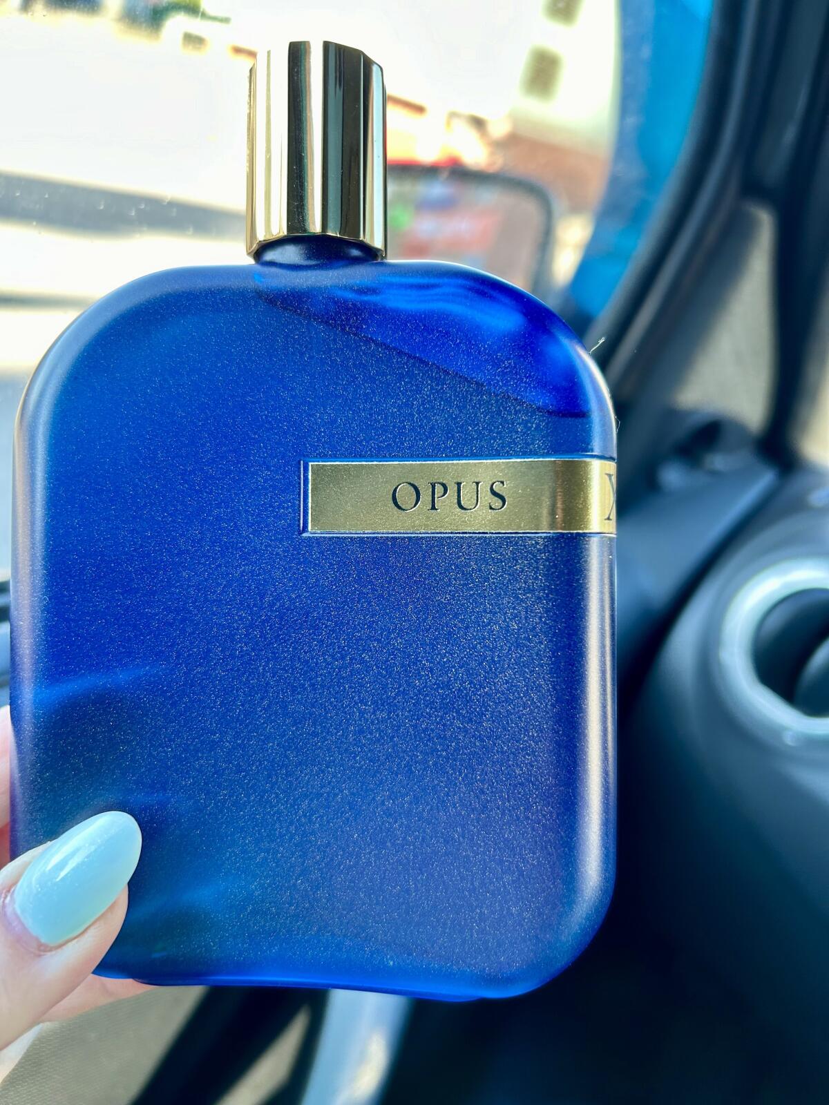 تصویر عطر دی لایبرری کالکشن اوپوس یازده آمواژ