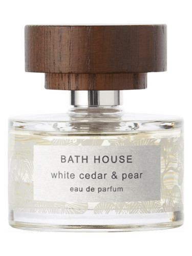 تصویر عطر وایت سدار اند پیر بث هاوس