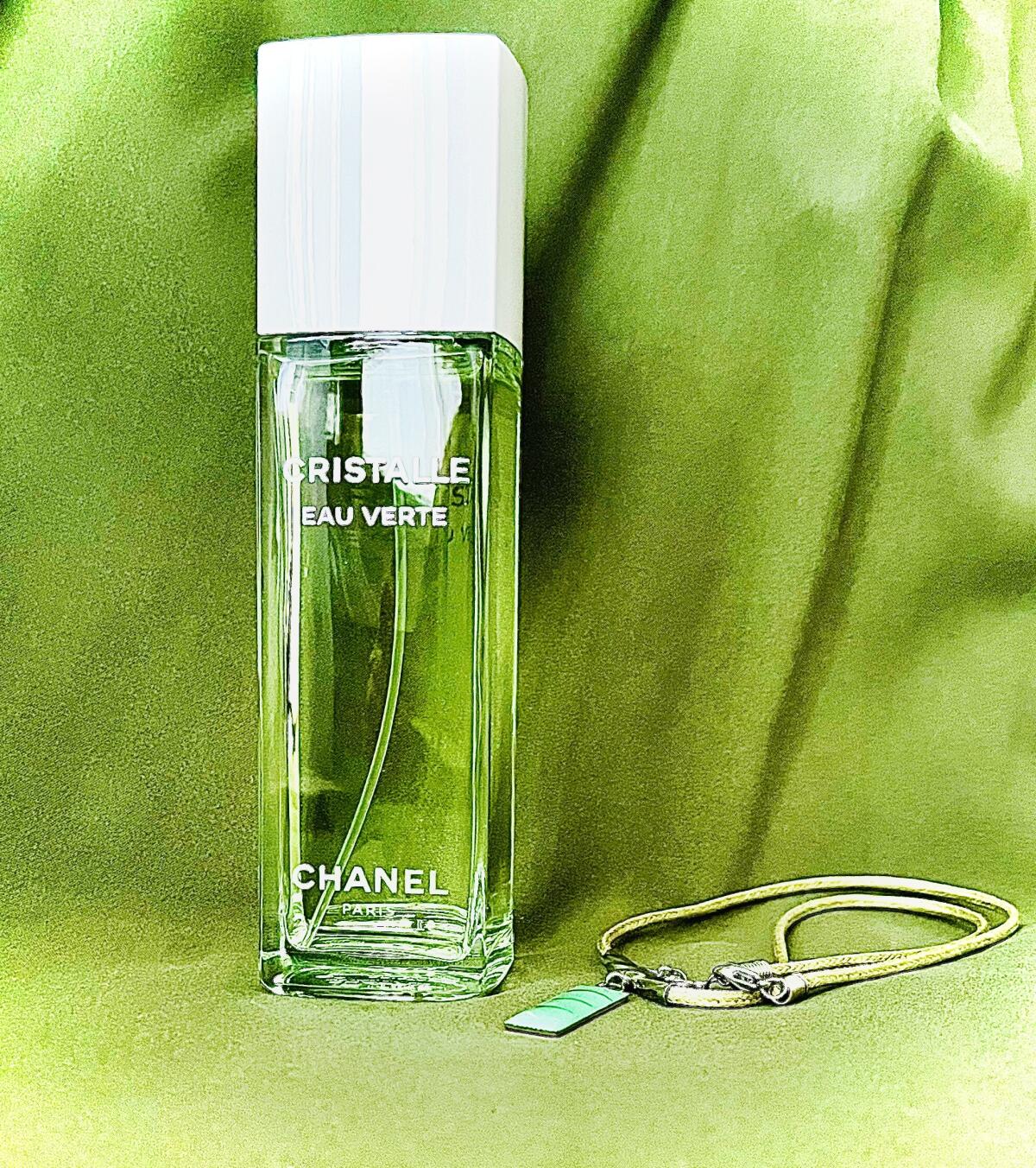 تصویر عطر کریستال او ورت او دو پرفیوم شنل