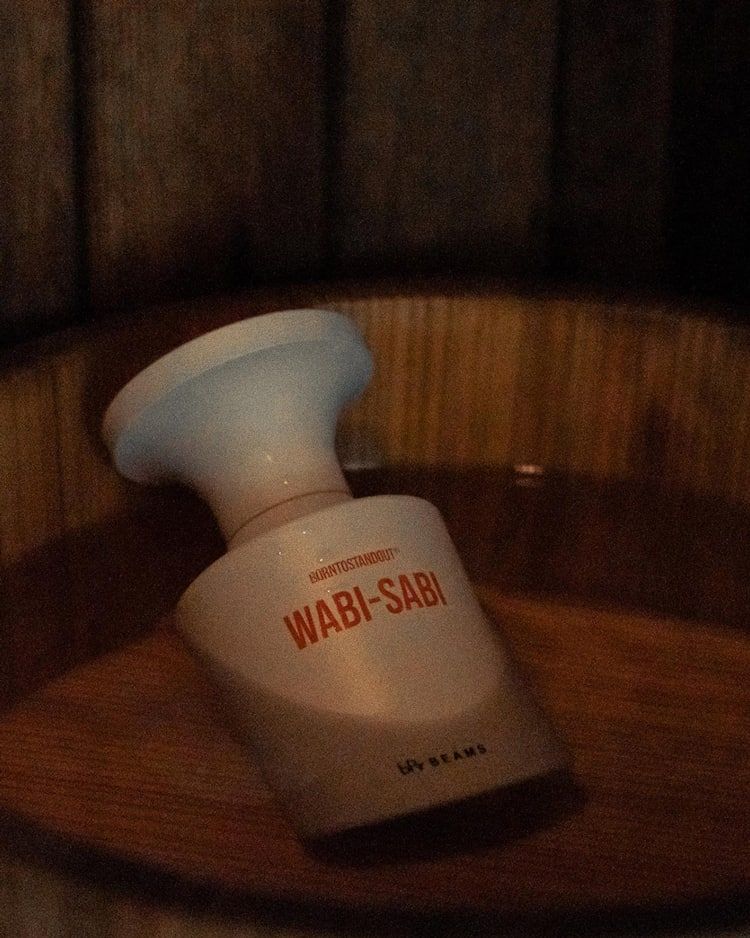 تصویر عطر وابی سابی بورنتوستانداوت