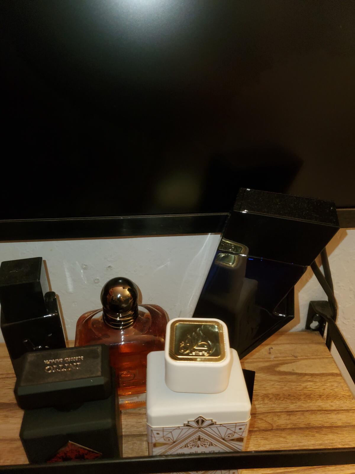 تصویر عطر بِلِسِد باراکا اینیشیو پرفیومز پریوه
