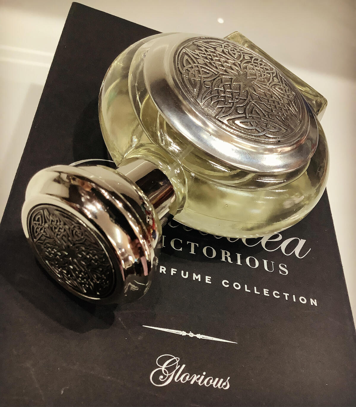 تصویر عطر بودیسیا گلوریس بودیسیا د ویکتوریوس