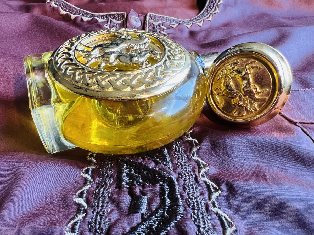 تصویر عطر والیانت بودیسیا د ویکتوریوس