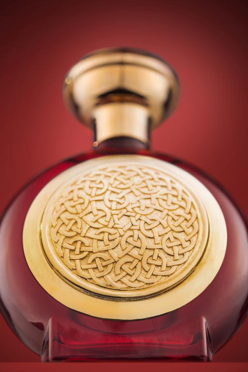 تصویر عطر لاو پویزن بودیسیا د ویکتوریوس