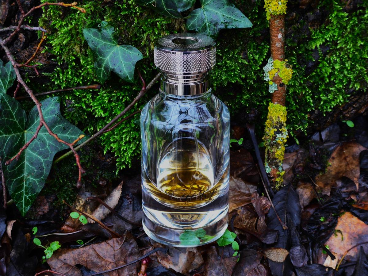 تصویر عطر لنوول د کارتیر ادو پرفیوم کارتیه