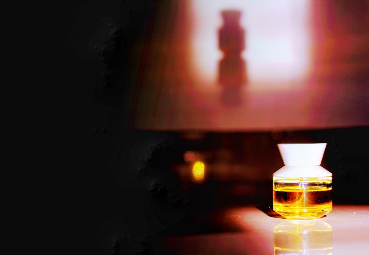 تصویر عطر کالیکات بمبئی پرفیومری