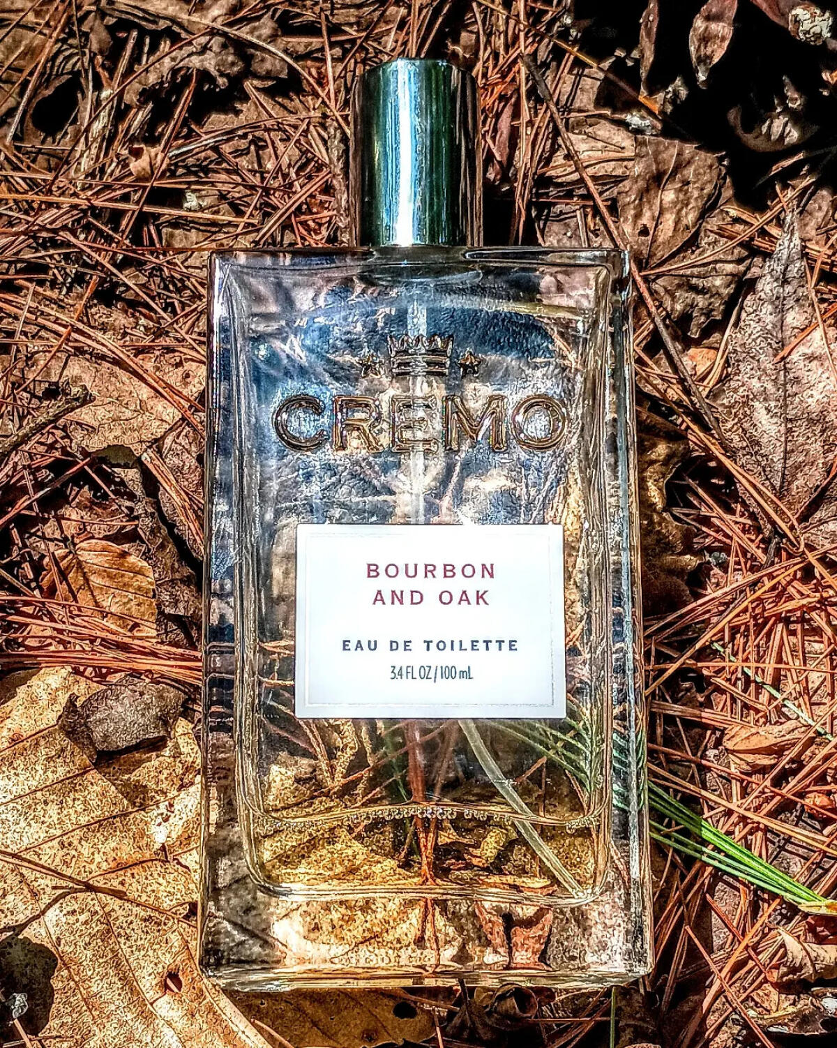 تصویر عطر بوربون و اوک کرمو