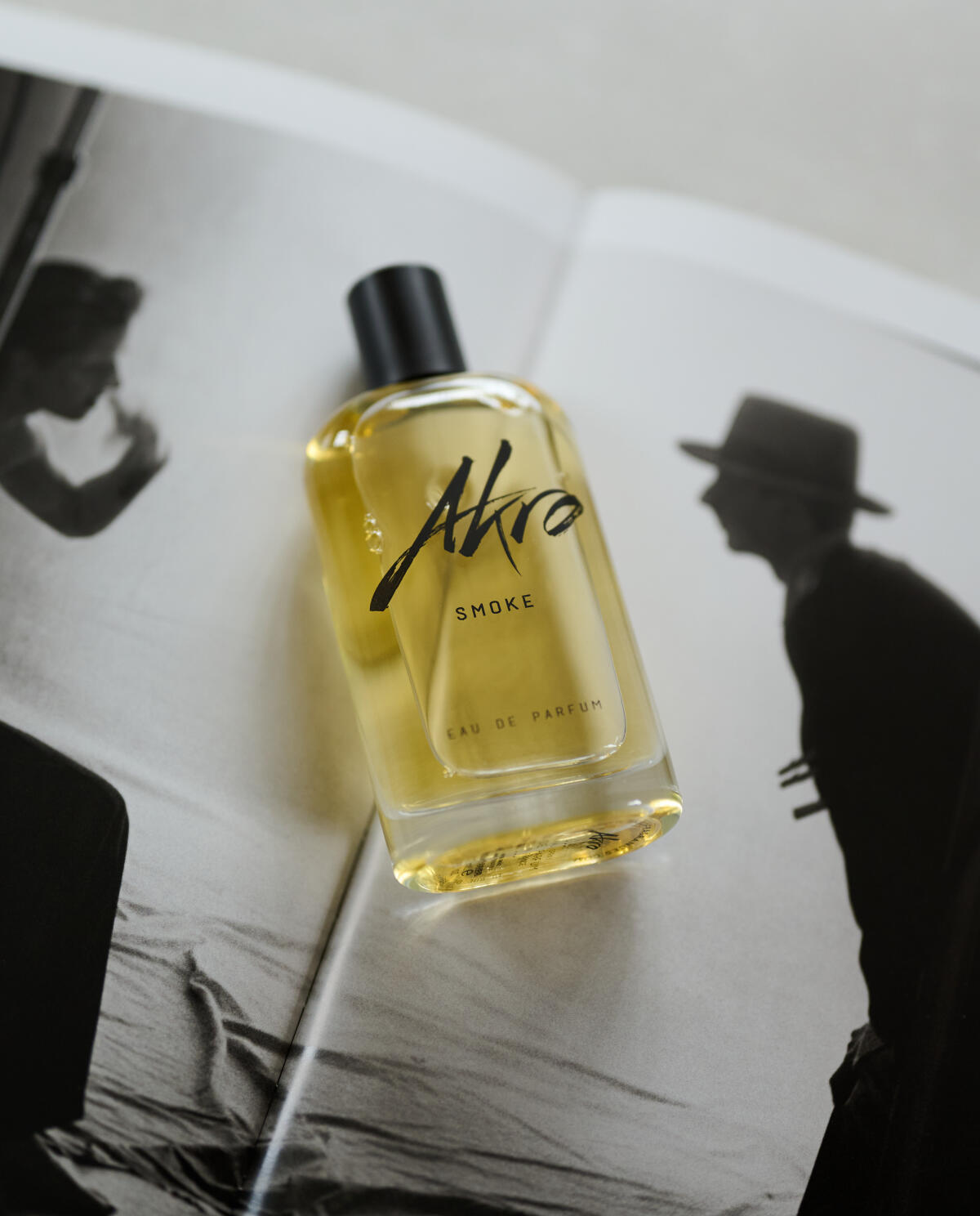 تصویر عطر اسموک آکرو