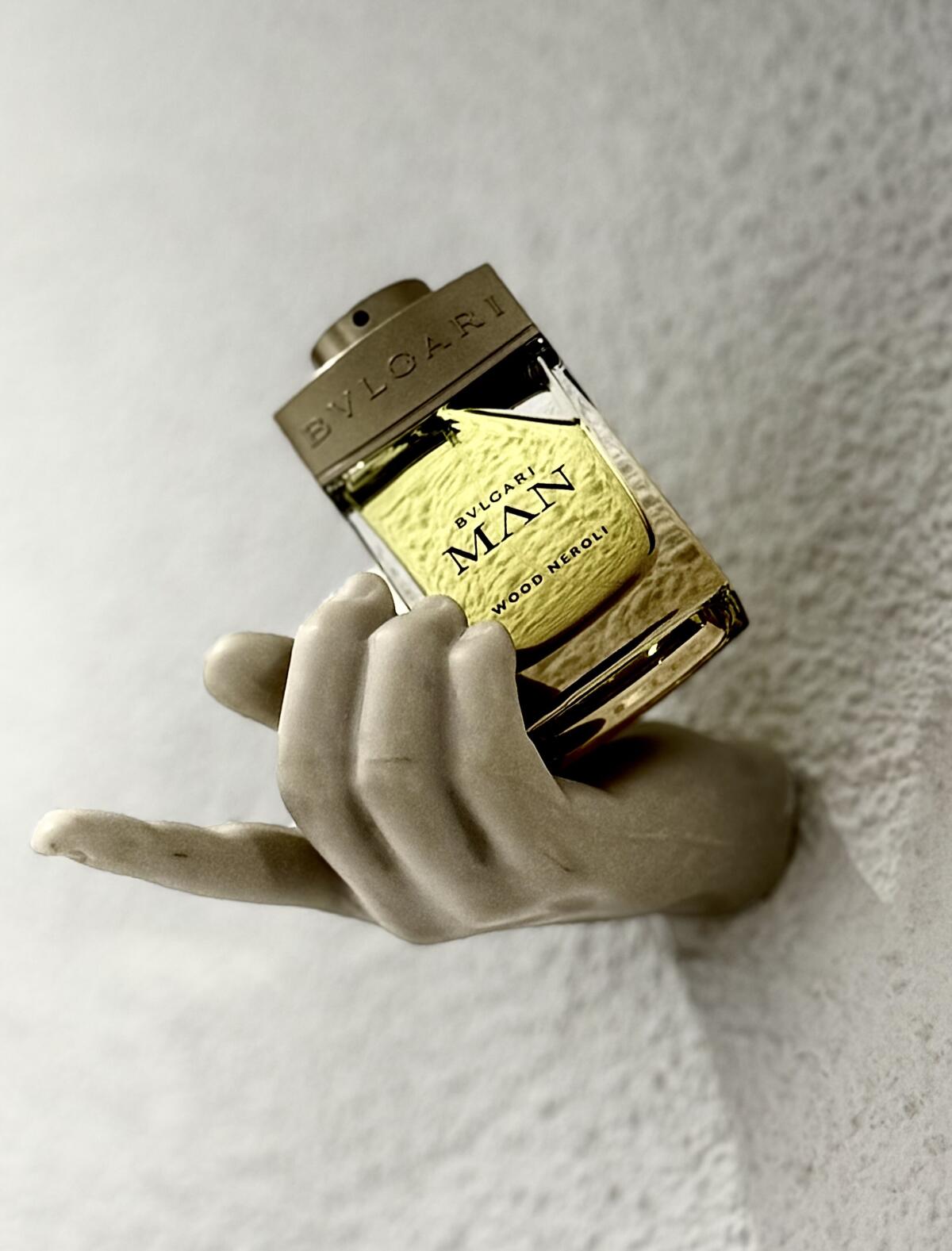 تصویر عطر بولگاری من وود نرولی