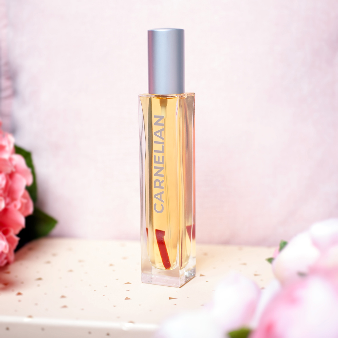تصویر عطر کارنلیان الکساندرا گلوک
