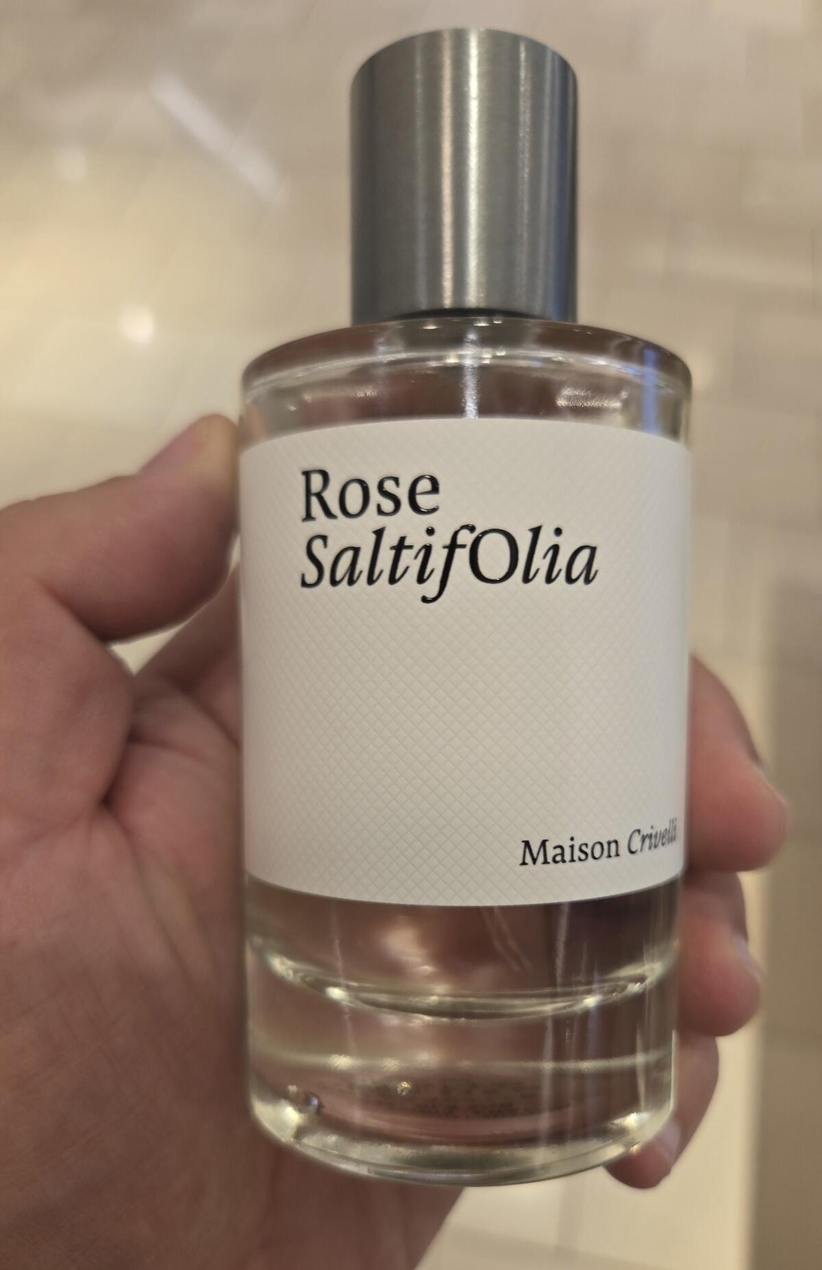 تصویر عطر رُز سالتیفولیا مزون کریولی