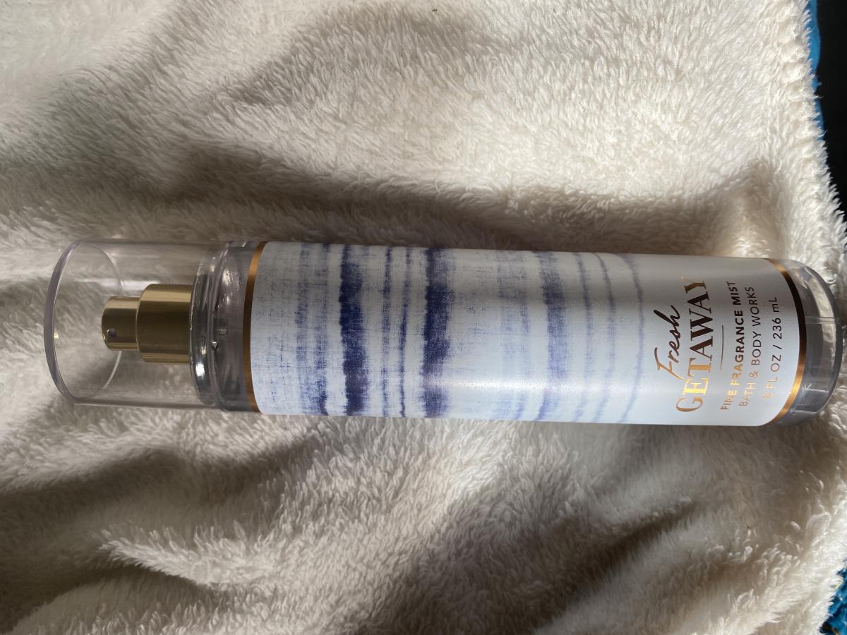 تصویر عطر فرش گت‌اوی بث اند بادی ورکس