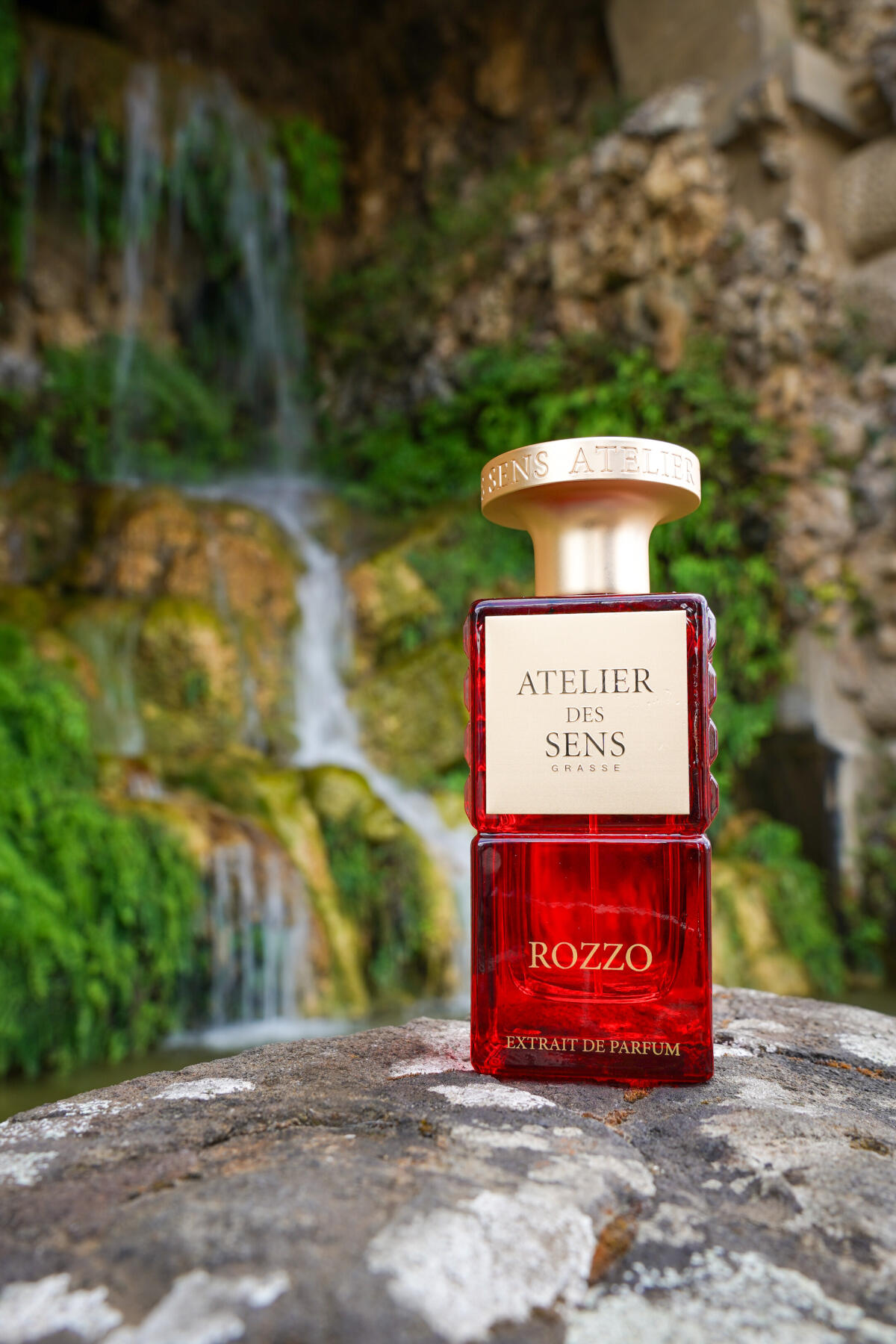 تصویر عطر روزو آتلیه ده سانس