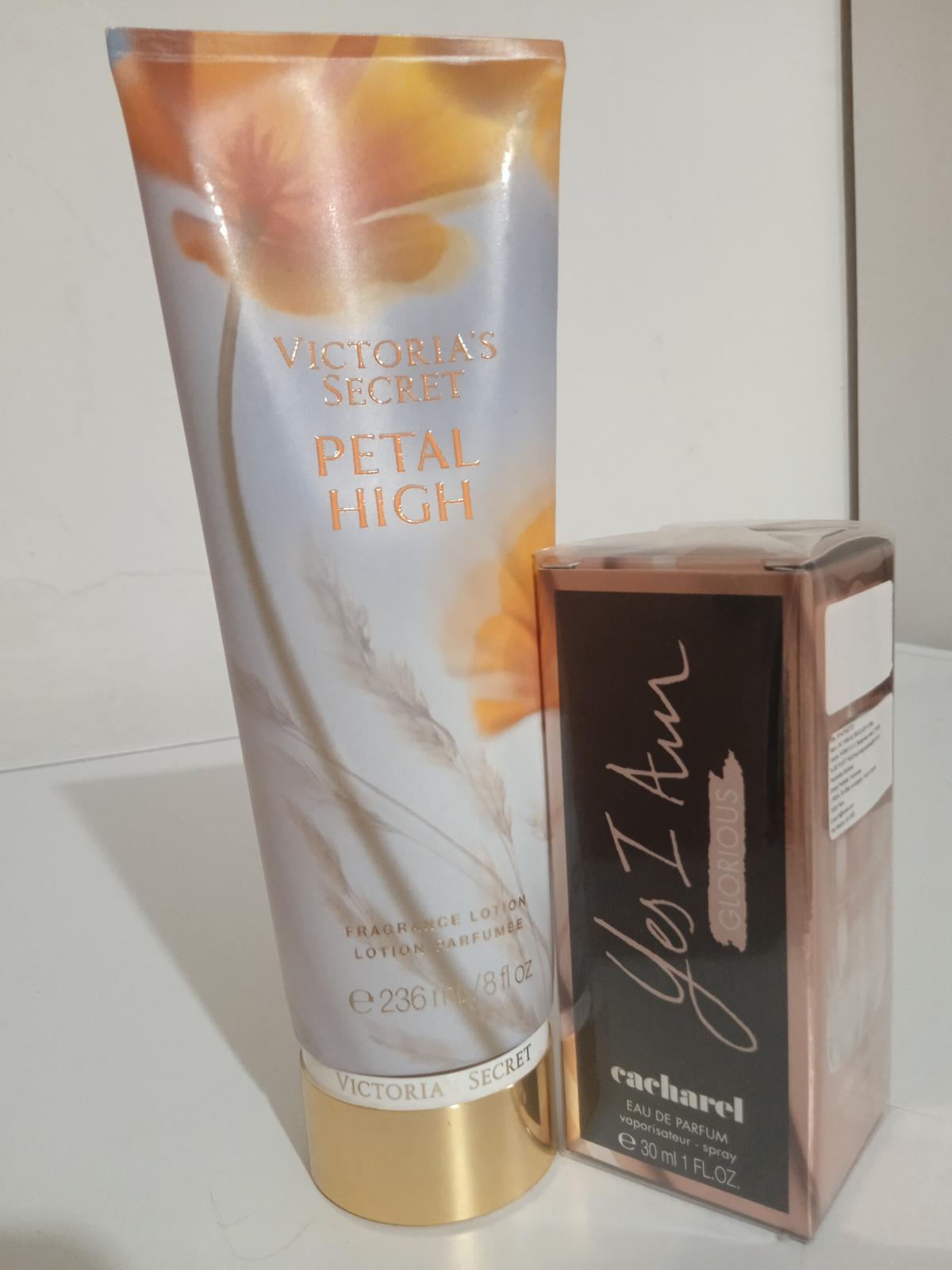 تصویر عطر یس آی ام گلوریس کاشارل
